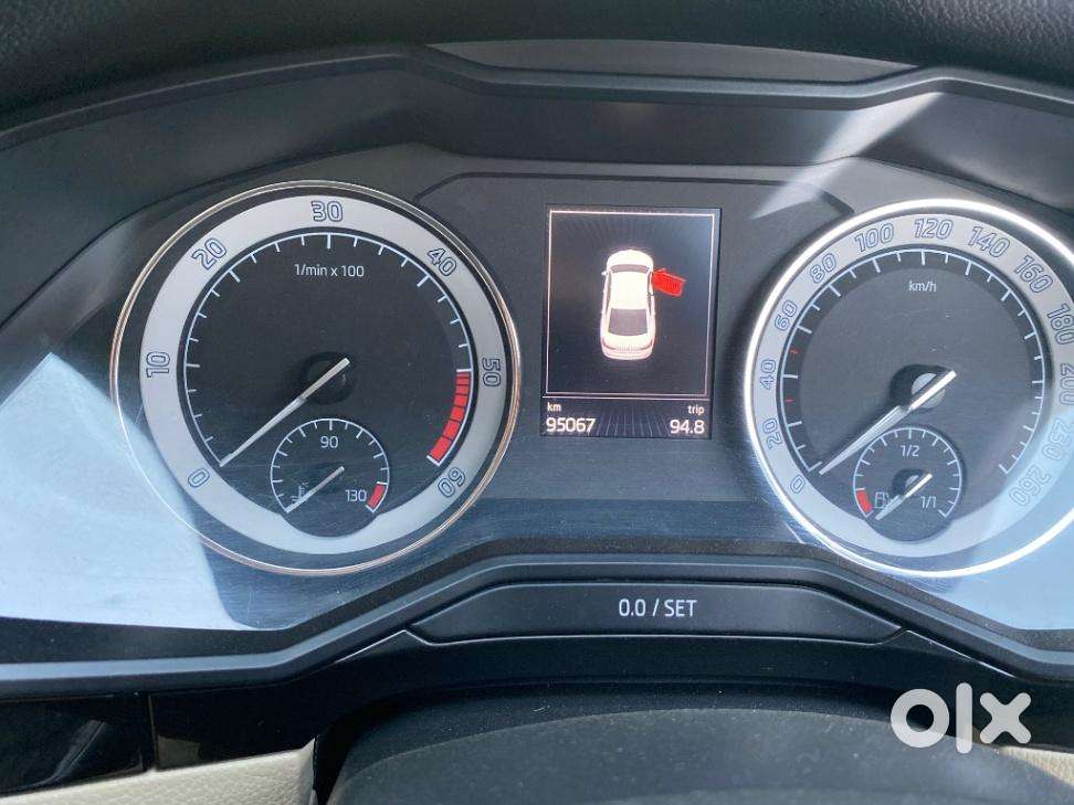 Skoda Superb Lk 2.0 Tdi At, 2016, Diesel