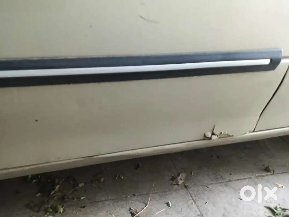 Maruti Suzuki Esteem 1999 Lpg Petrol