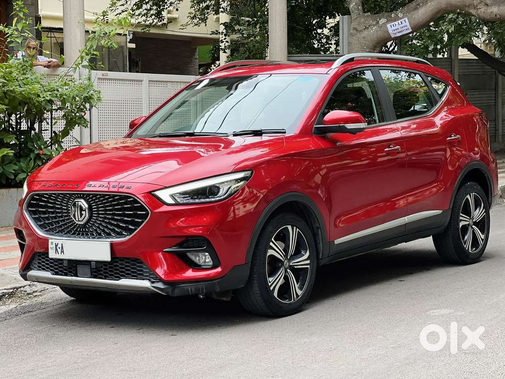 MG ASTOR 1.5 Savvy CVT S Red, 2022, Petrol