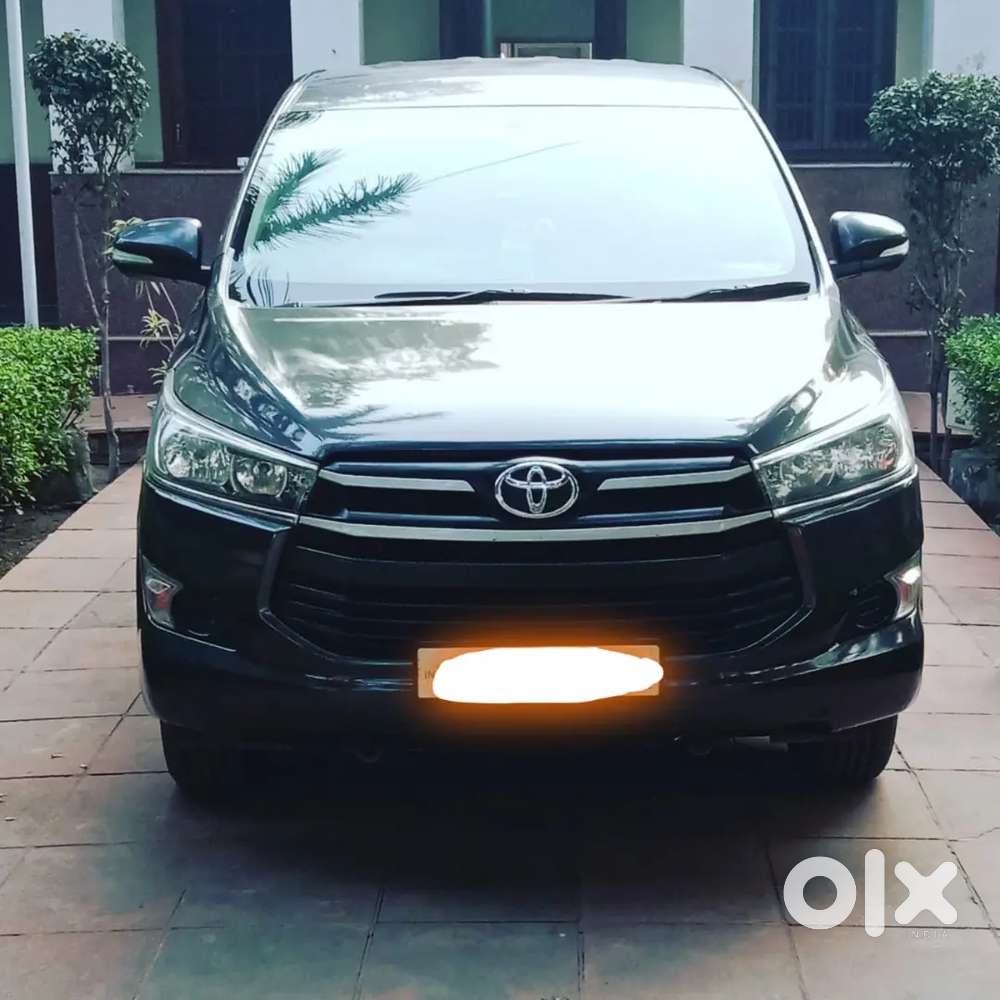 Toyota Innova Crysta 2017