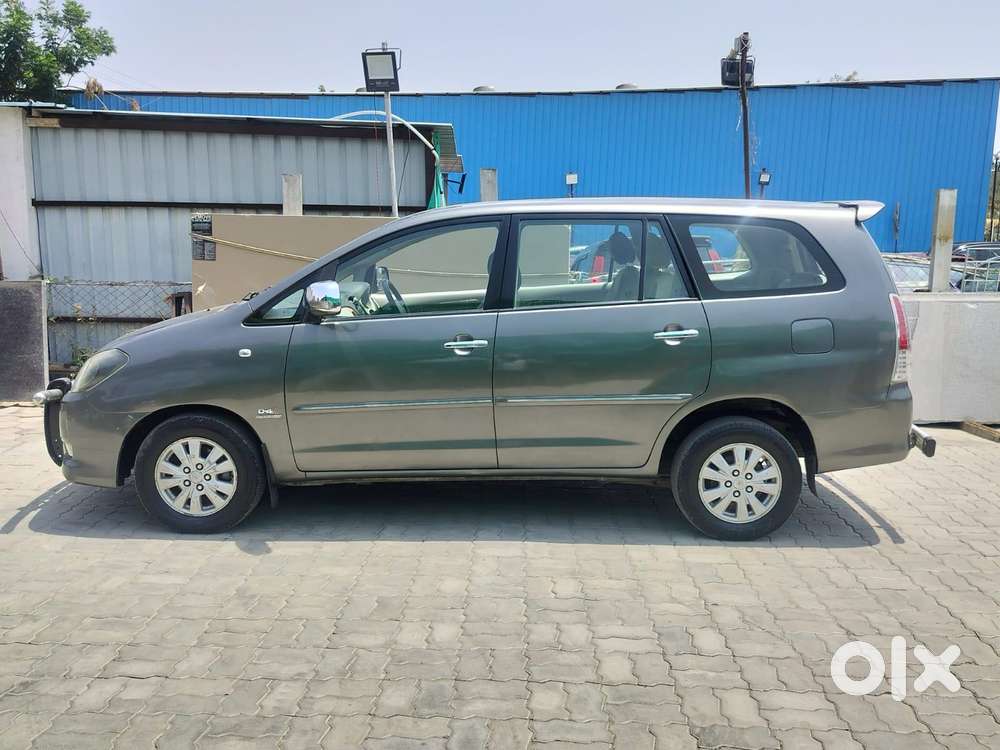 Toyota Innova 2.5 Vx 7 Str, 2010, Diesel