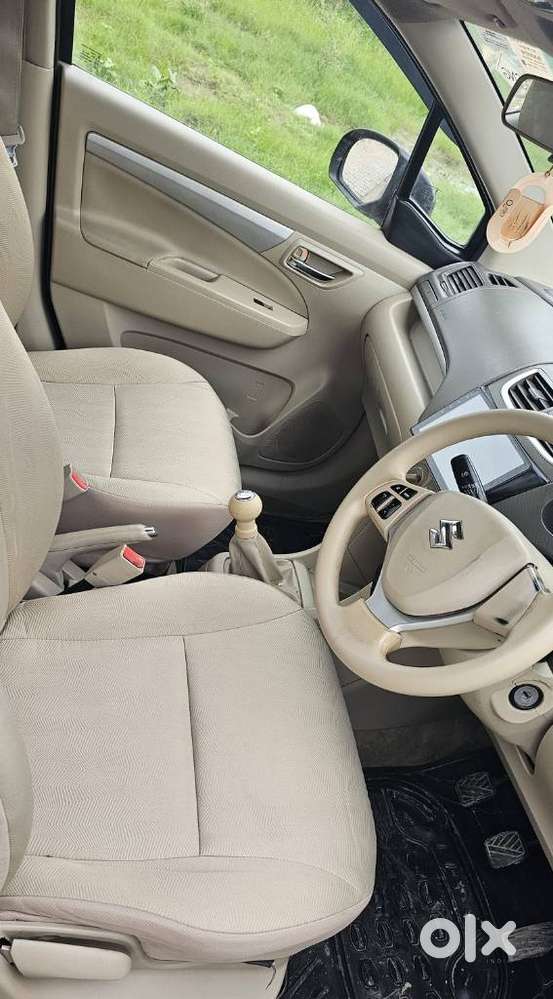 Maruti Suzuki Ertiga Vxi (o) Cng, 2017, Cng & Hybrids