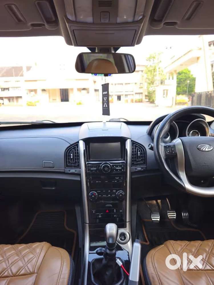 Mahindra Xuv500 2018 Diesel Well Maintained