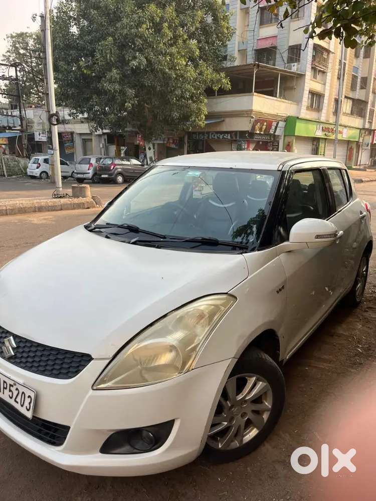 Swift Zxi Petrol