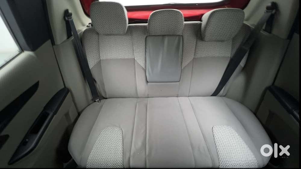 Mahindra Kuv 100 Mfalcon G80 K6, 2016, Petrol