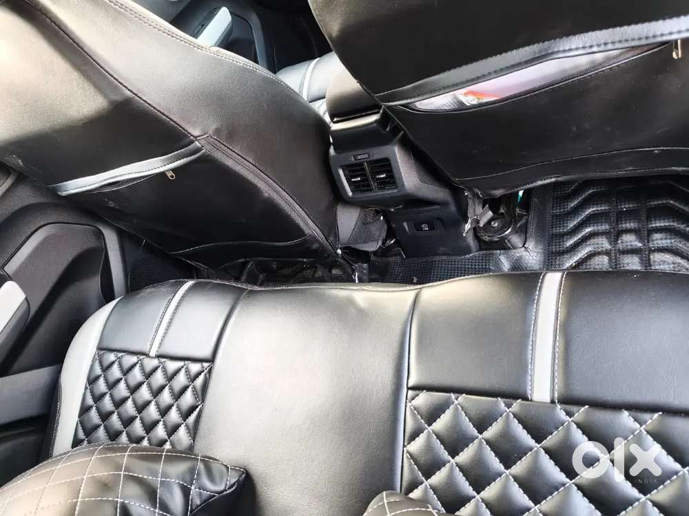 Punch Top Model With Sunroof