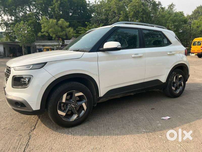 Hyundai Venue Sx (o) Mt 1.5 Diesel, 2021, Diesel