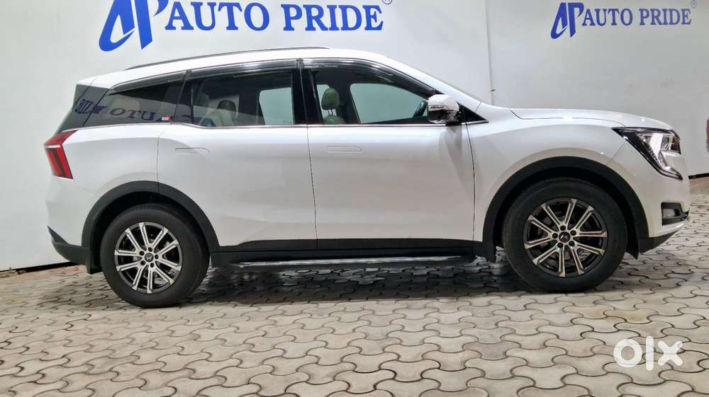Mahindra Xuv700 Ax7l 6 Str At, 2023, Diesel