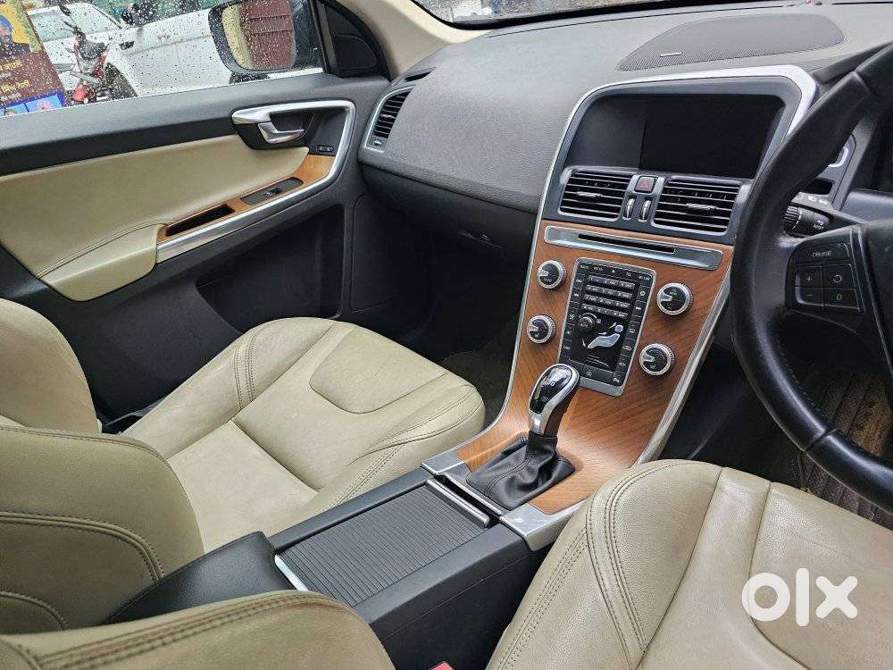 Volvo Xc60 D4 Momentum, 2017, Diesel