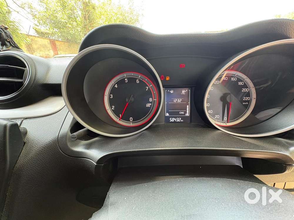 Maruti Suzuki Swift 2023 - Vxi Cng Manual
