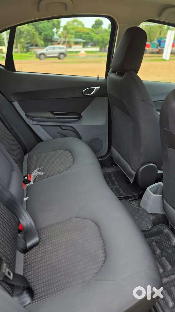 Tata Tigor 1.2 Revotron Xza Amt, 2017, Petrol