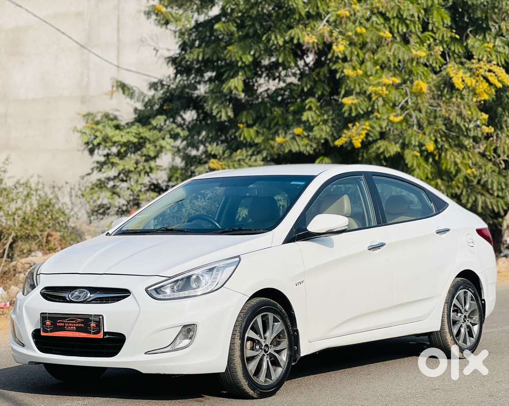 Hyundai Verna Fluidic 1.6 Vtvt Sx Automatic, 2014, Petrol