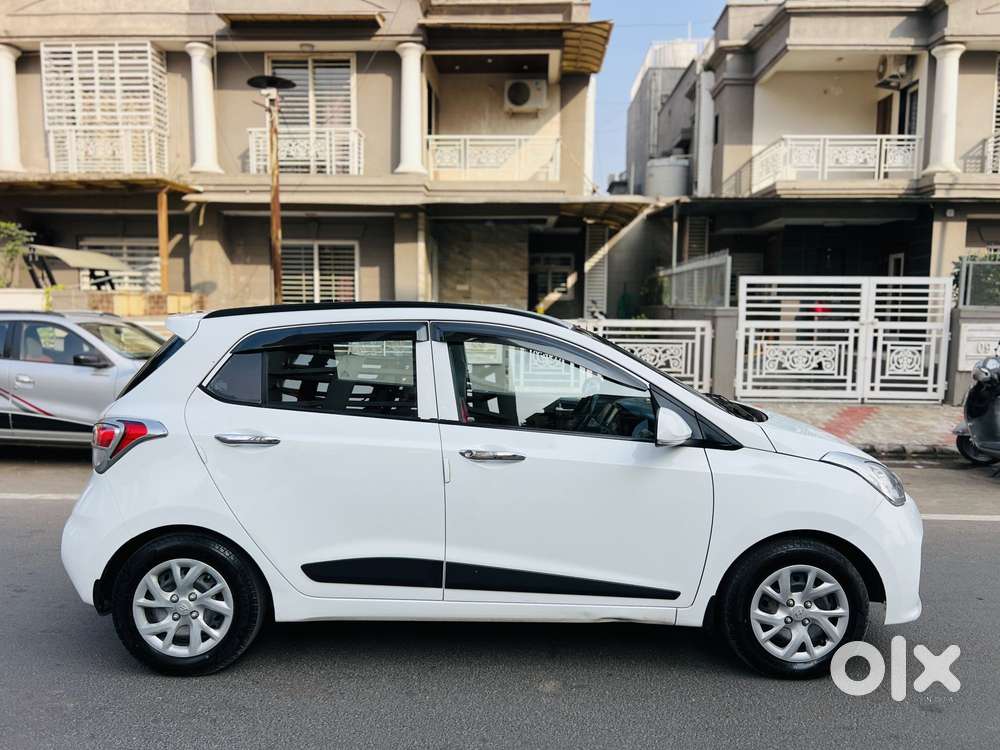 Hyundai Grand I10 2016-2017 Sportz Cng, 2019, Cng & Hybrids