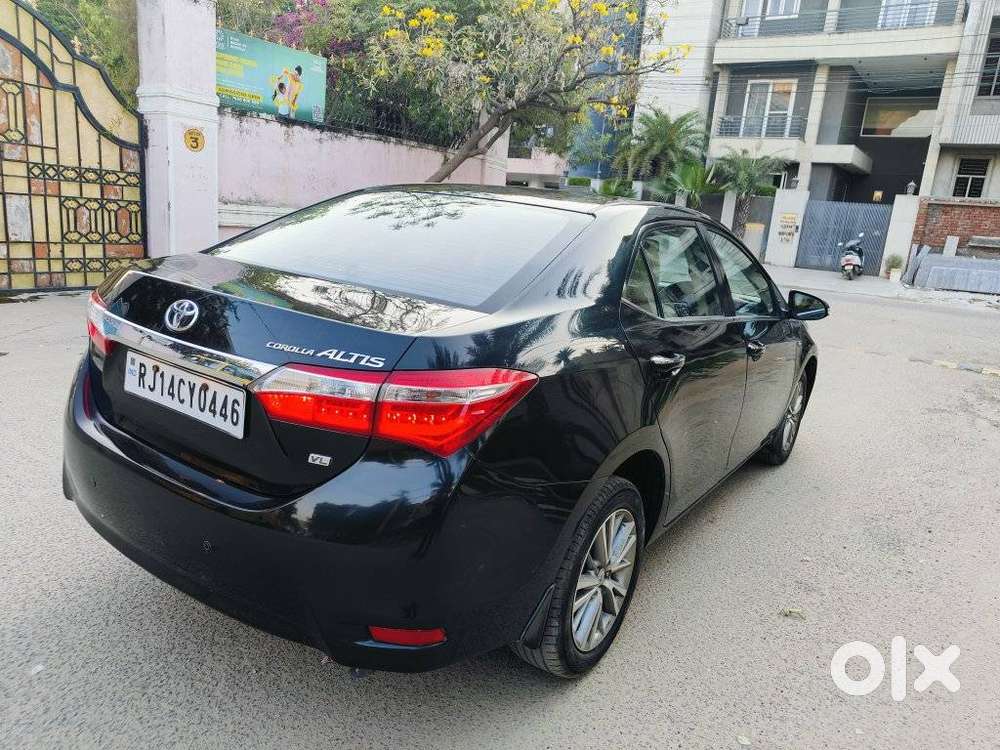 Toyota Corolla Altis 2013-2017 Vl At, 2017, Petrol