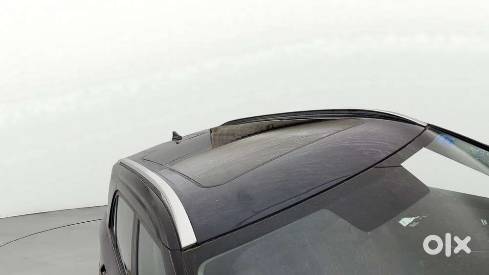 Hyundai Alcazar 2.0 Signature (o) Petrol At 6 Str, 2022, Petrol