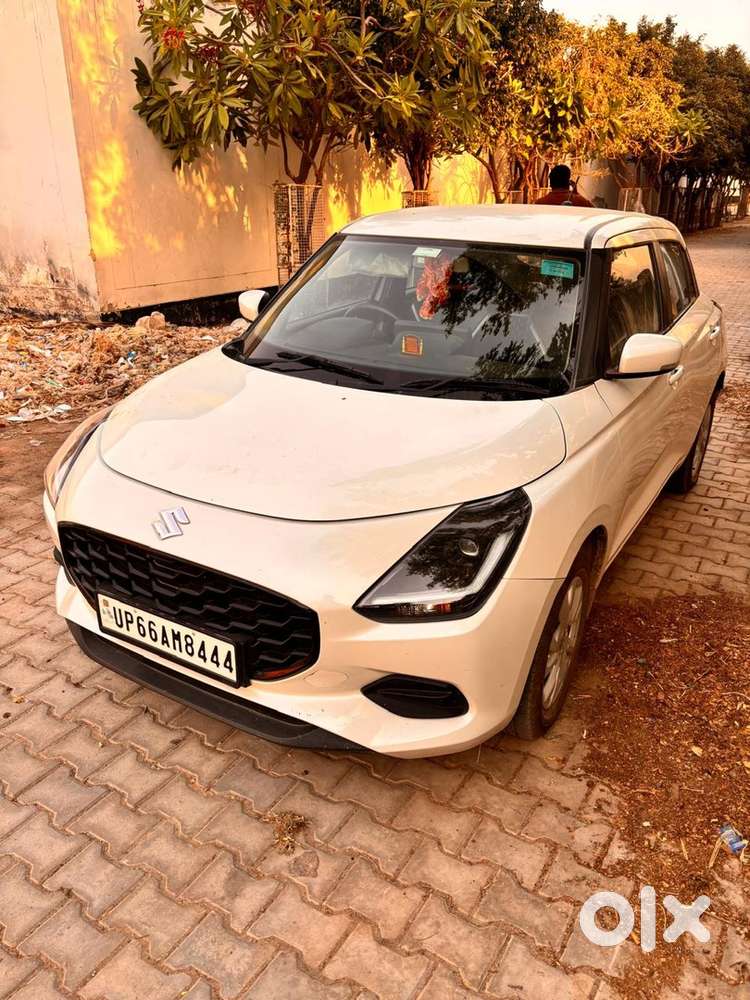 Maruti Suzuki Swift Zxi 2025