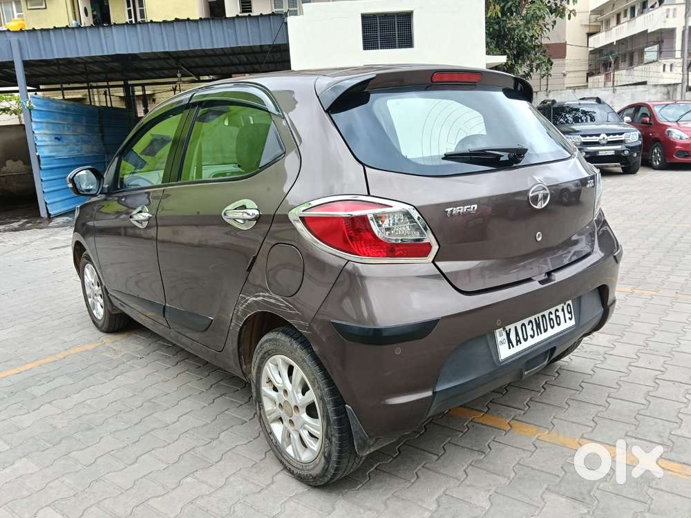 Tata Tiago 1.2 Revotron Xza, 2018, Petrol