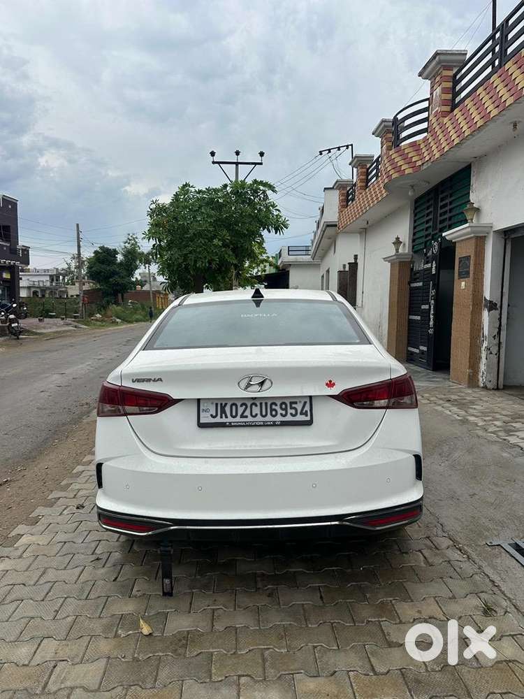 Hyundai Verna 2021 Petrol Well Maintained, Mint Condition