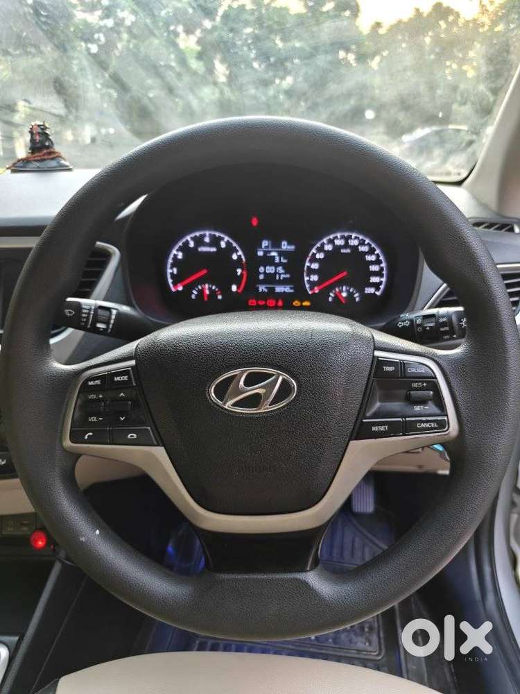 Hyundai Verna Ex 1.6 Vtvt At, 2018, Petrol
