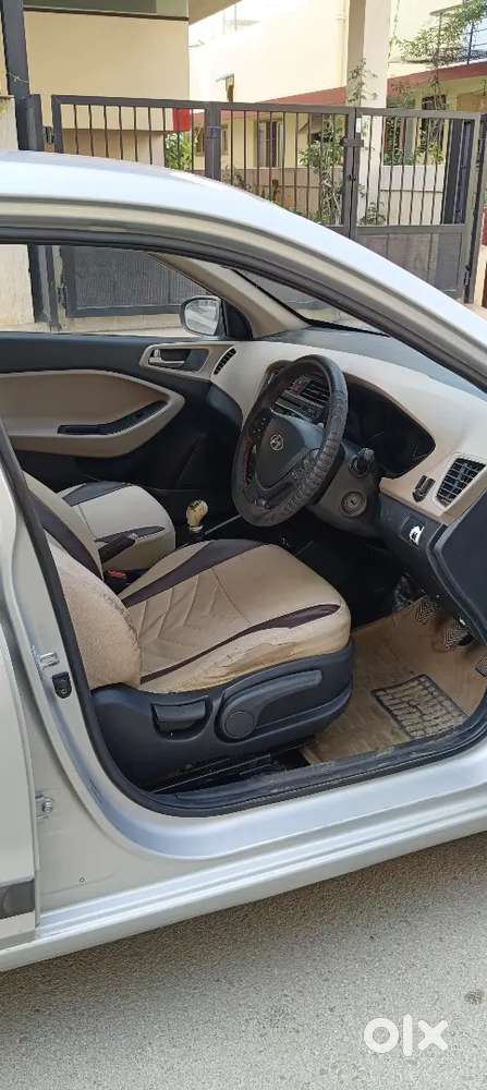 Hyundai i20 sports model 2015