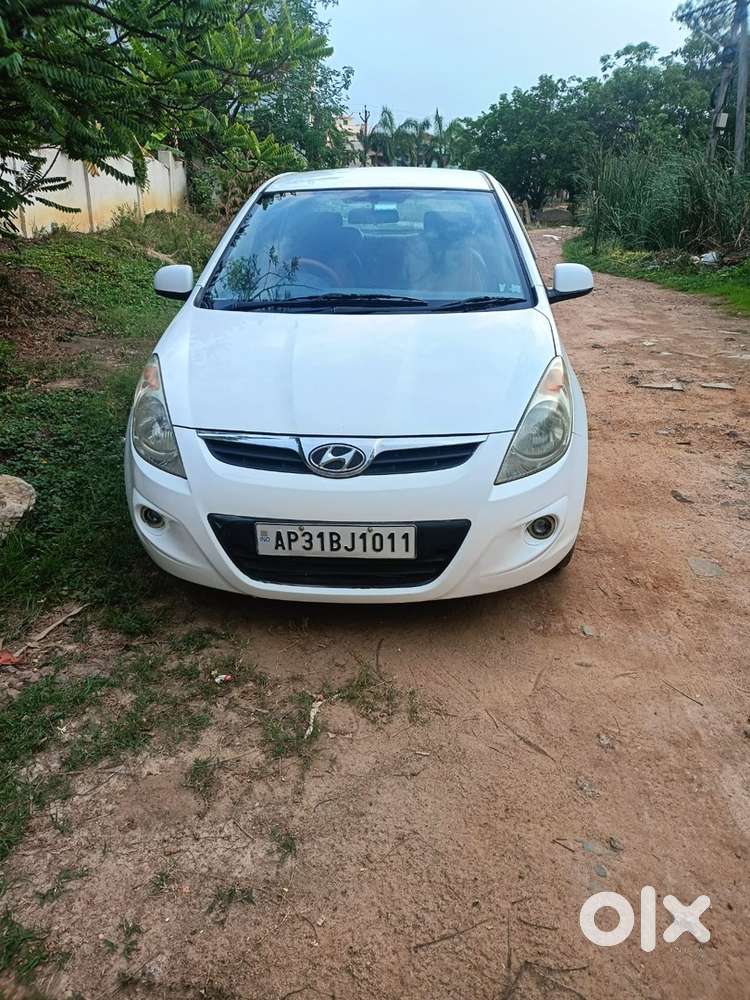 Hyundai I20 2010 Petrol 85000 Km Driven