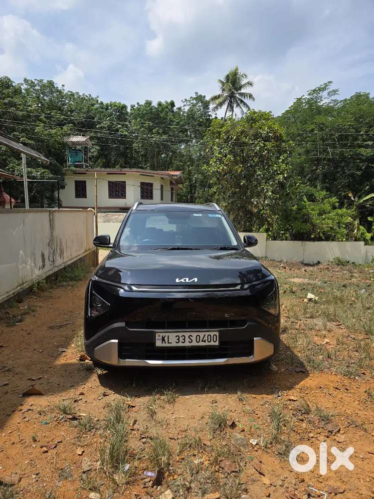 Kia Carens Clavis 2025 Petrol 16000 Km Driven