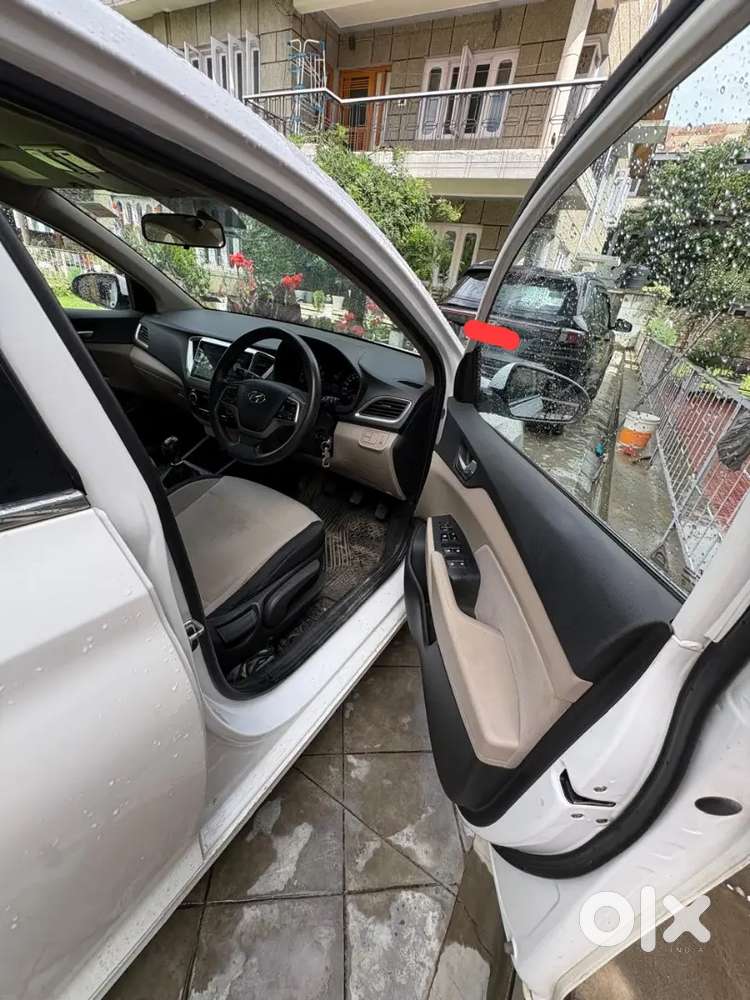 Hyundai Verna  2017 Petrol Manual