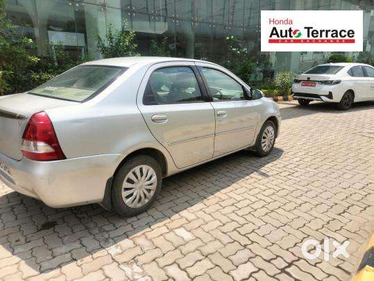 Toyota Etios 1.5 V, 2016, Petrol