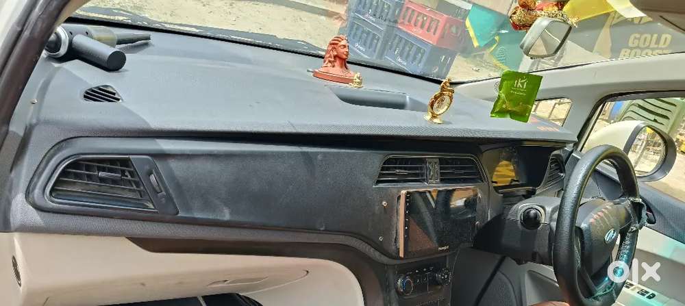 Mahindra Marazzo Diesel 2019 Car