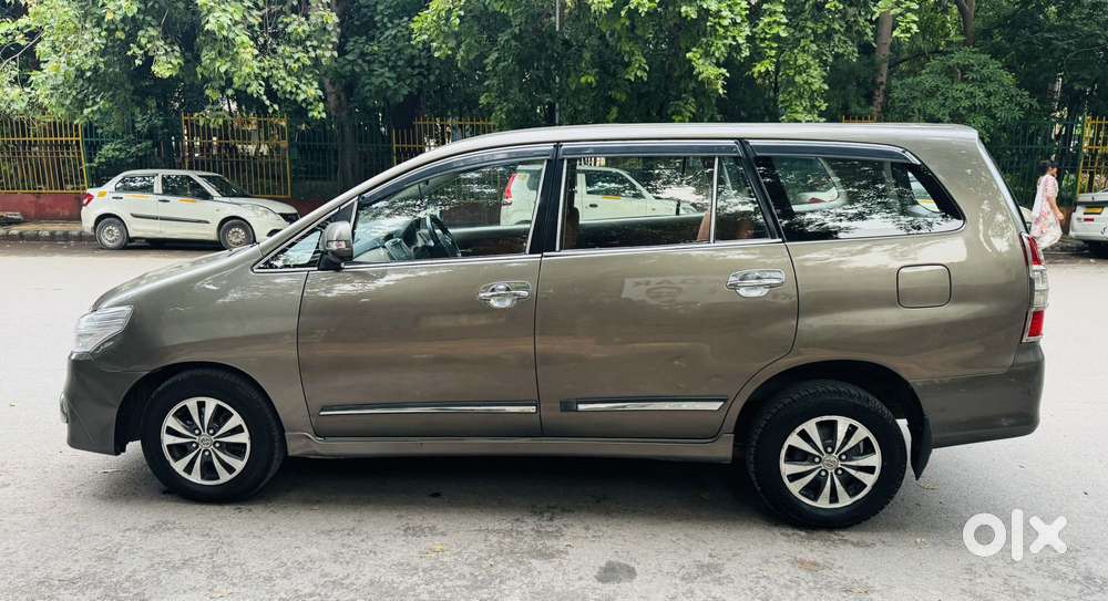 Toyota Innova 2.5 Vx 8 Str, 2015, Diesel