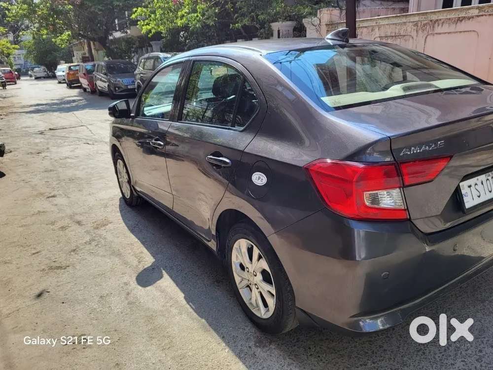 Only 50,000 Kms Automatic Honda Amaze V Cvt Petrol 2020