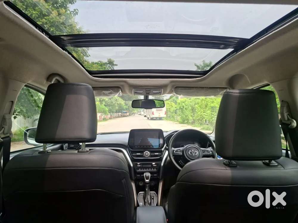 Toyota Urban Cruiser Hyryder 1.5 V Hybrid, 2024, Petrol