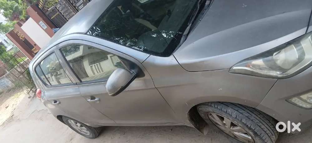 Hyundai I20 Sportz 2014 Diesel Manual
