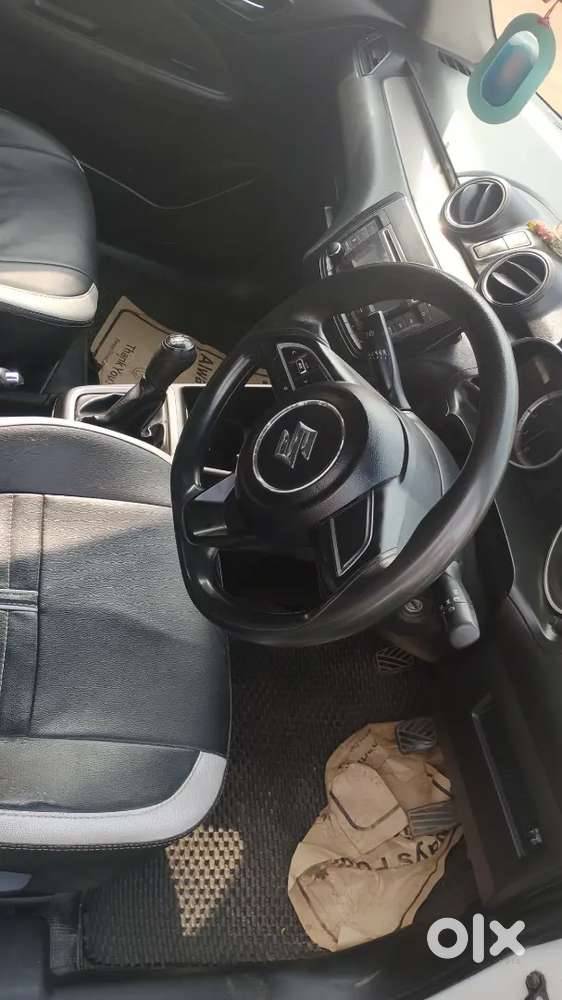 Maruti Suzuki Swift Vxi