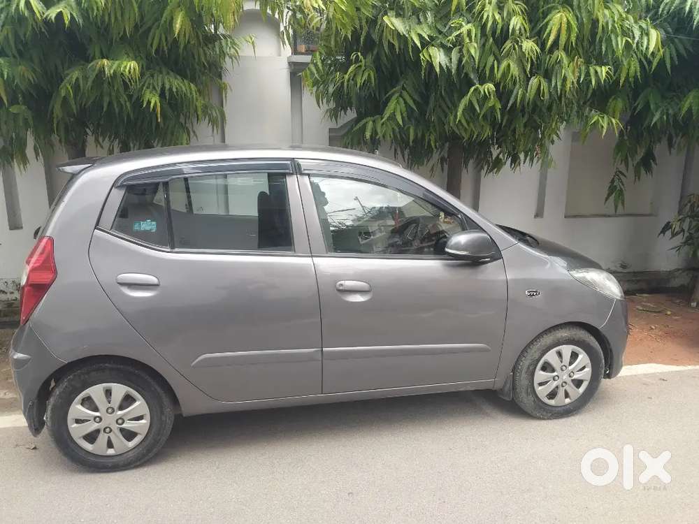Hyundai Grand I10 Sportz Petrol 2012