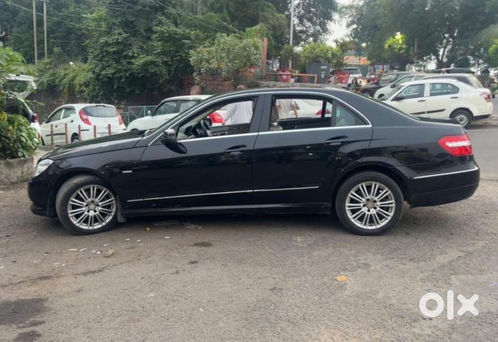 Mercedes-benz E-class 2011 Well Maintain Car Petrol