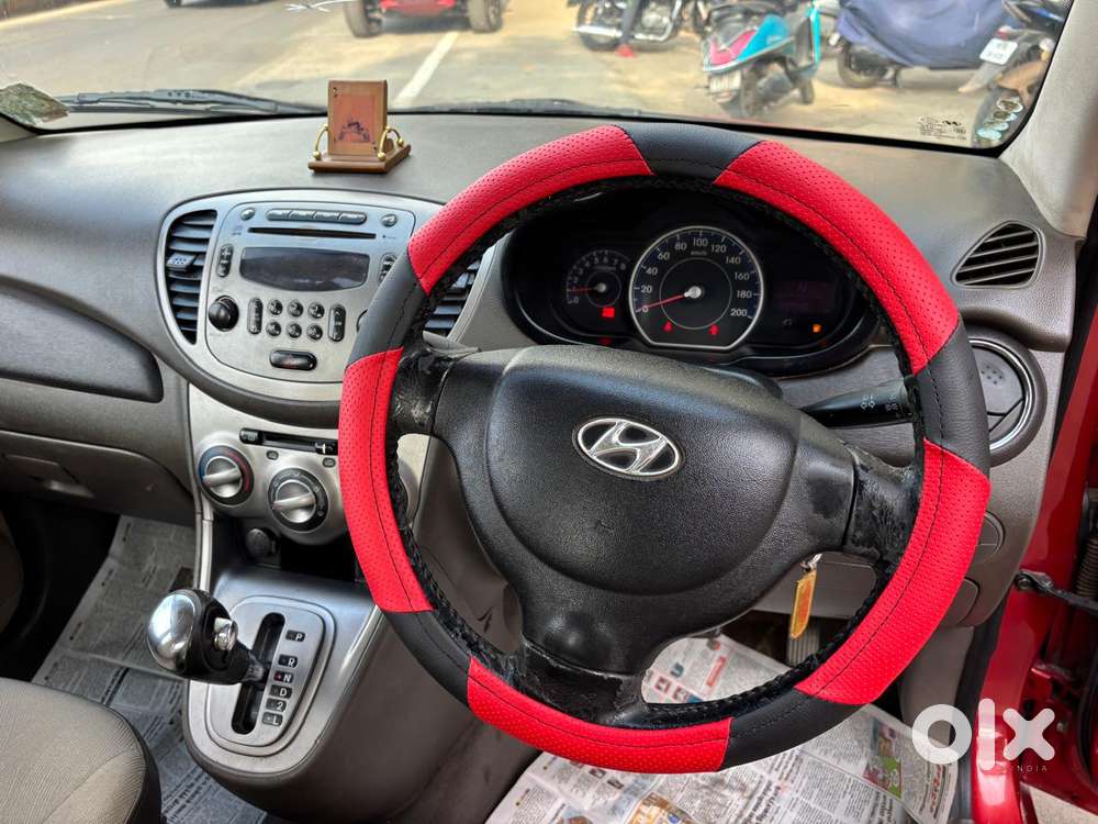 Hyundai I10 Sportz At, 2013, Petrol