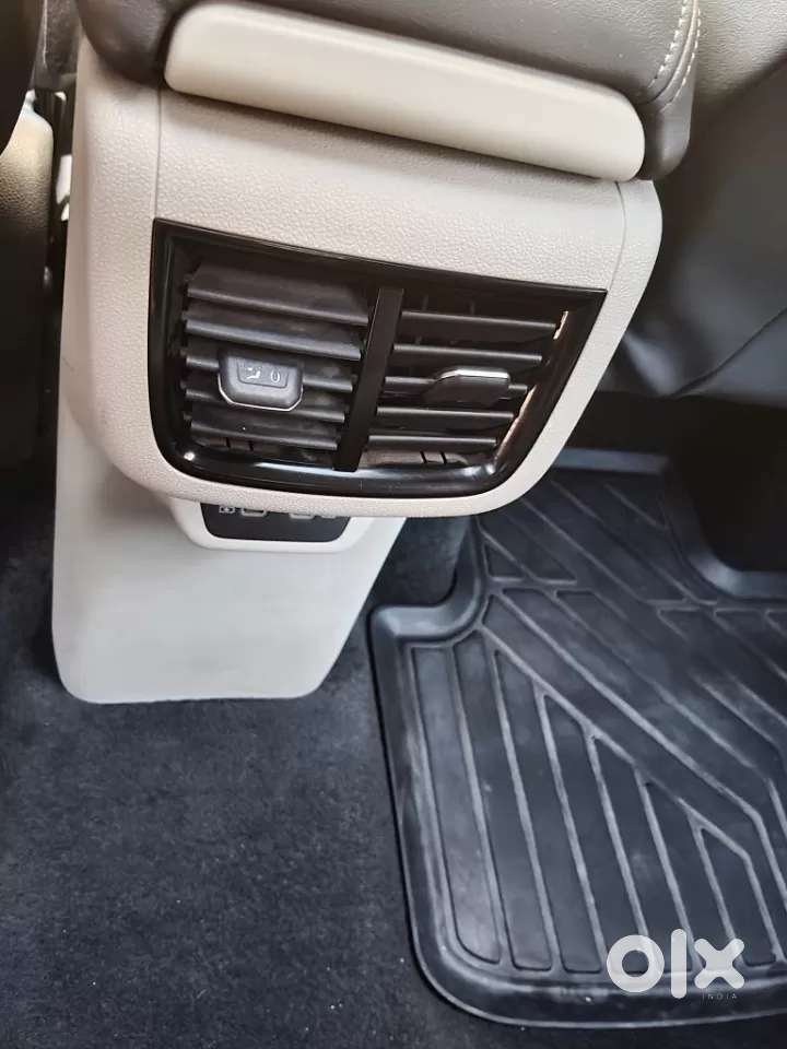 Volkswagen Taigun 1.0 Tsi Topline At, 2022, Petrol