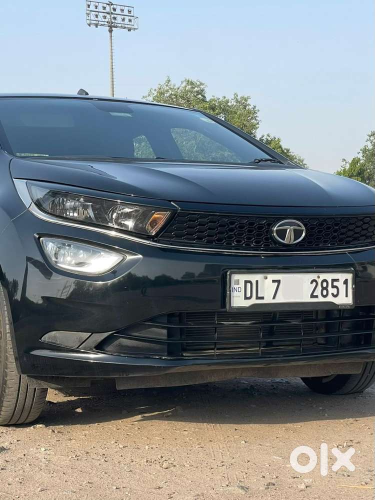 Tata Altroz 1.2 Xta Petrol Dct, 2024, Petrol