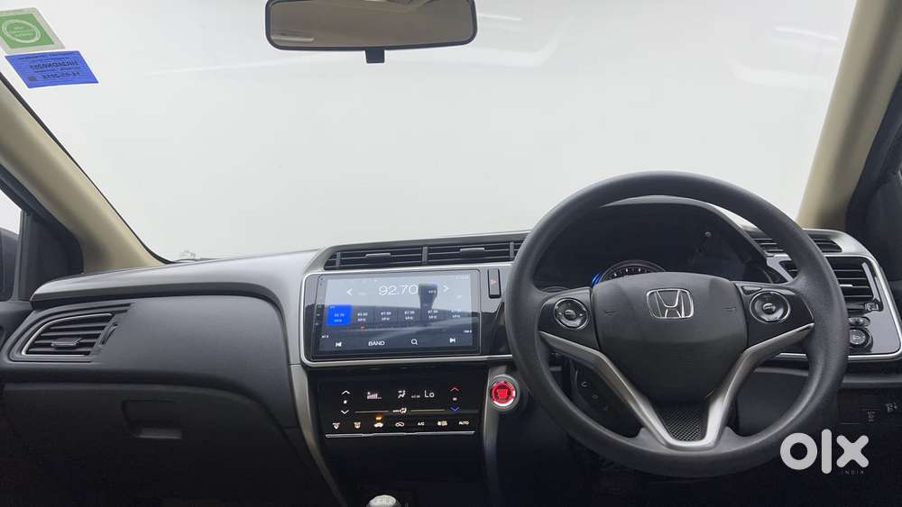 Honda City I-vtec V, 2018, Petrol