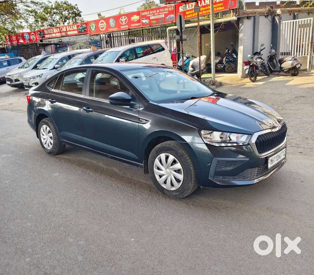 Skoda Slavia Active 1.0l Tsi Mt, 2022, Petrol