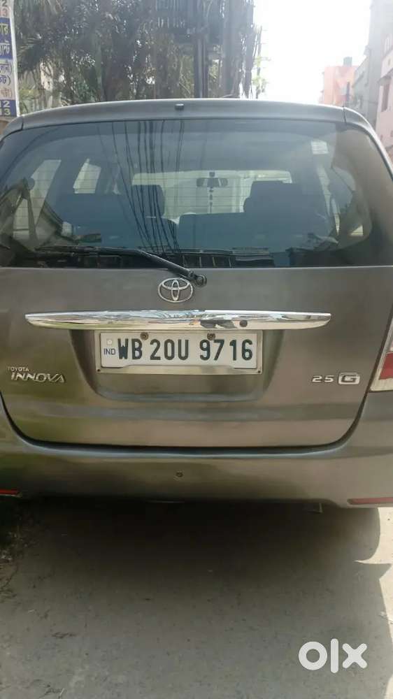 Toyota Innova 2010 Diesel Well Maintained
