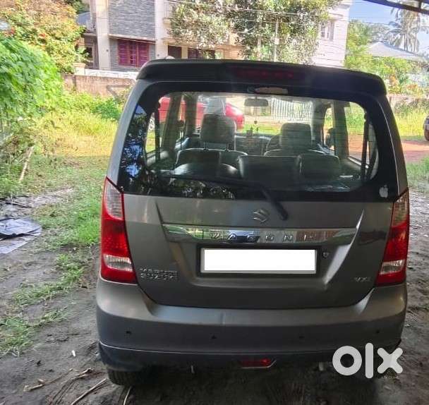 Maruti Suzuki Wagon R Vxi 1.0, 2016, Petrol