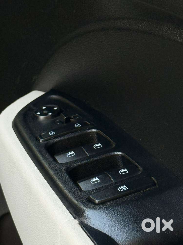 Hyundai Venue S Diesel, 2023, Diesel