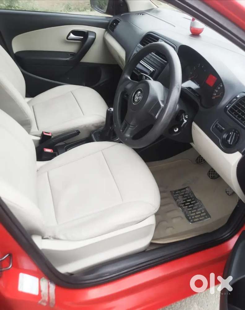 Volkswagen Polo 2010 Petrol 79563 Km Driven