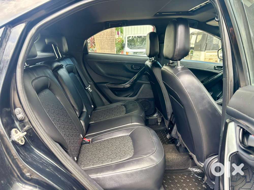 Tata Nexon 1.2 Revotron Xza Plus, 2022, Petrol