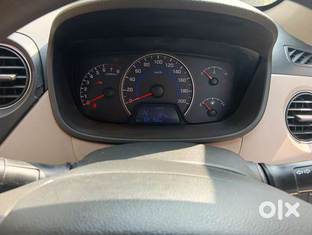 Hyundai Grand I10 Magna At, 2016, Petrol