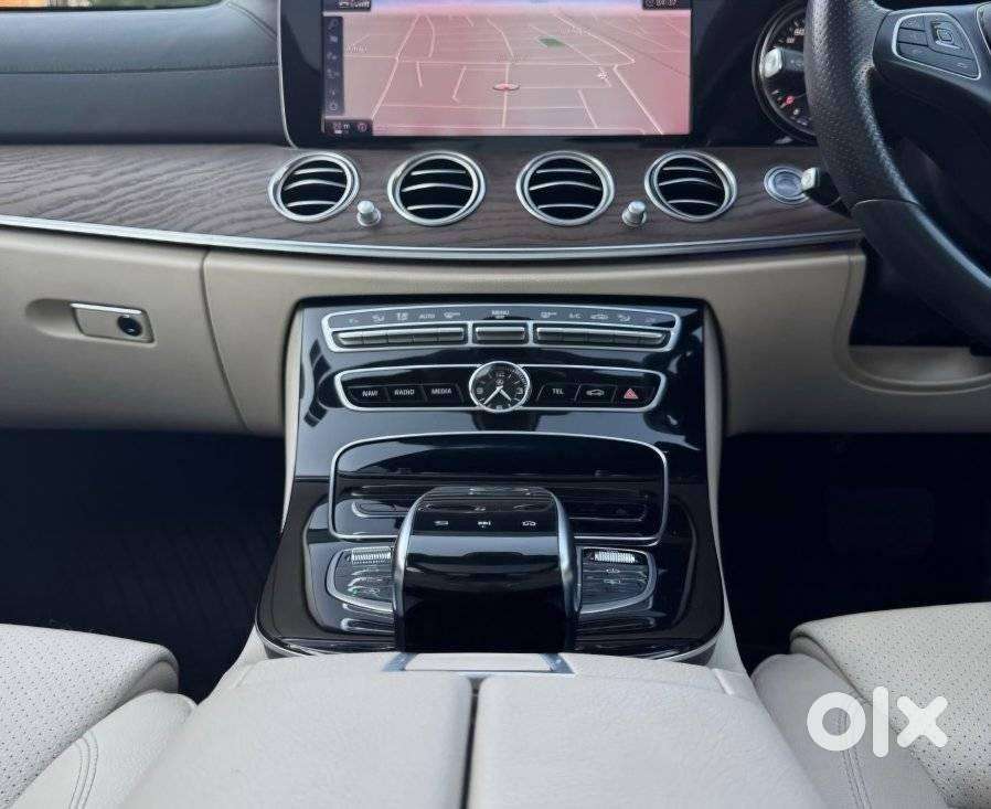 Mercedes-benz E-class Exclusive E 220 D, 2018, Diesel