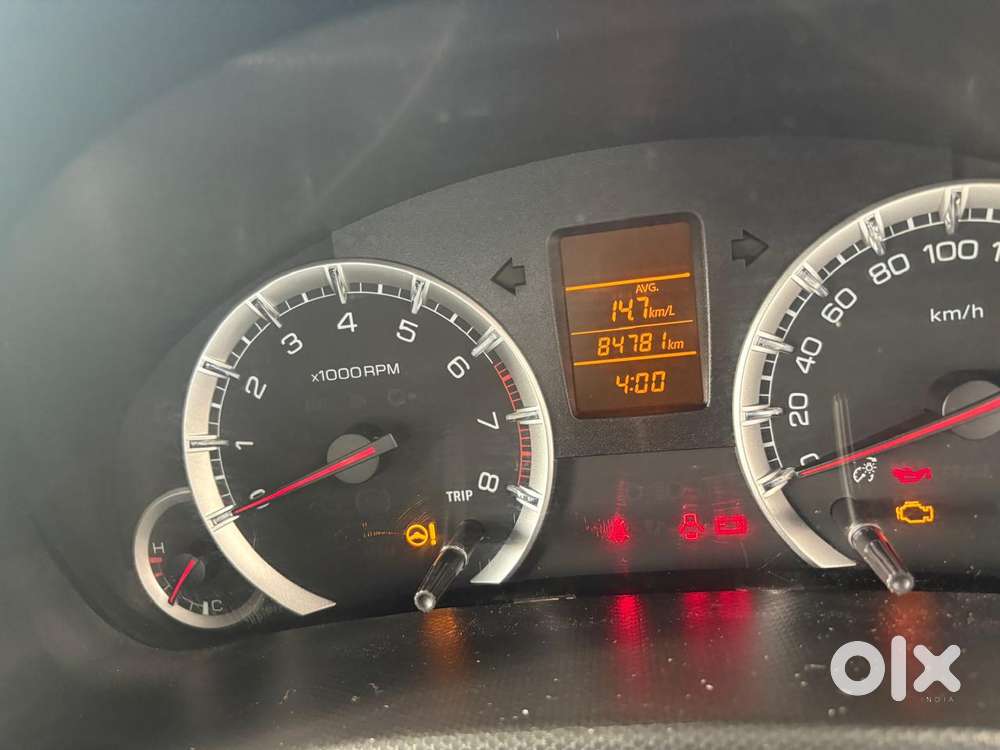 Maruti Suzuki Swift Vxi + Manual, 2016, Petrol