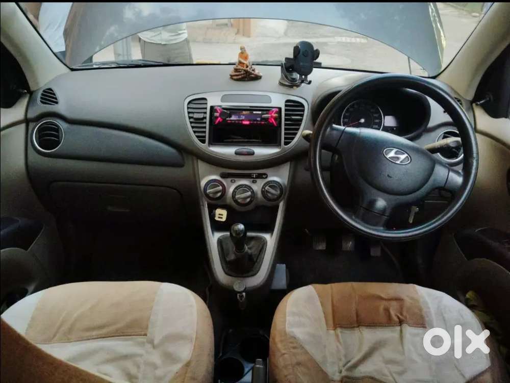 Hyundai I10 2011 Petrol Well Maintained Delhi Registered